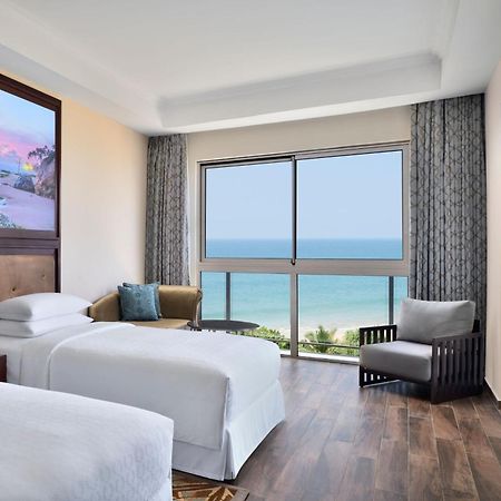 Sheraton Kosgoda Turtle Beach Resort Exterior photo